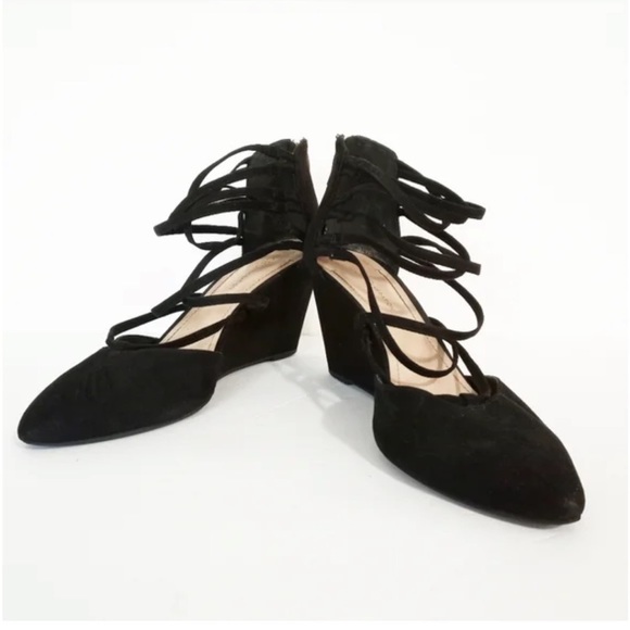 BCBGeneration Suede Wedge Heel - Picture 3 of 6